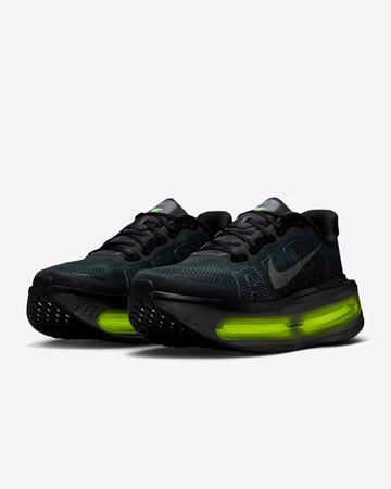 Nike Vomero Premium Black Volt Profil