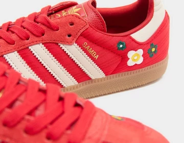 Liberty London x adidas Originals Samba OG Red Detailbild