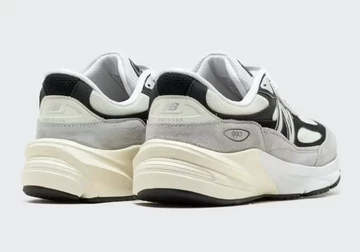 New Balance 990v6 Grey Black von Hinten