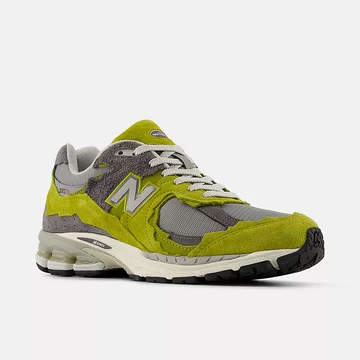 New Balance 2002D Protection Pack 2026 schräg