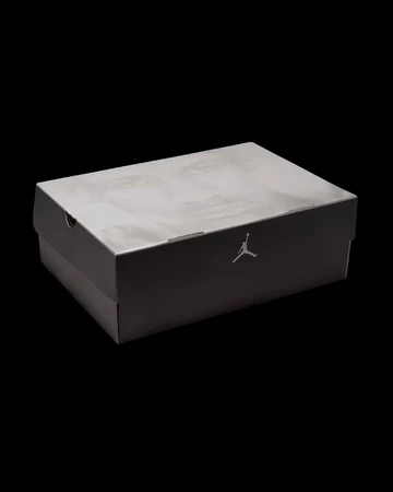 Air Jordan 4 Lakers Verpackung
