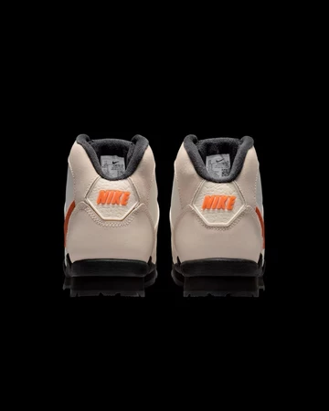 Nike Baltoro QS Chalk Safety Orange