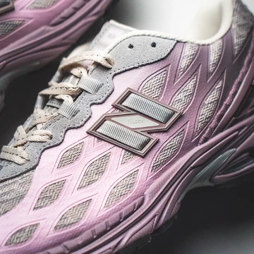 New Balance 1906 Ice Wine Upper Details