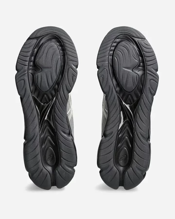 Die Sohle des C.P Company ASICS GEL-Quantum 360 VIII Cement Grey