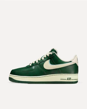 LAAMS x Nike Air Force 1 Please Post Bills Außenseite