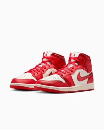 Jordan 1 Mid Red Cracked Leather Paar seitlich