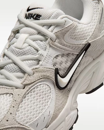 Nike V5 RNR Photon Dust Detailbild