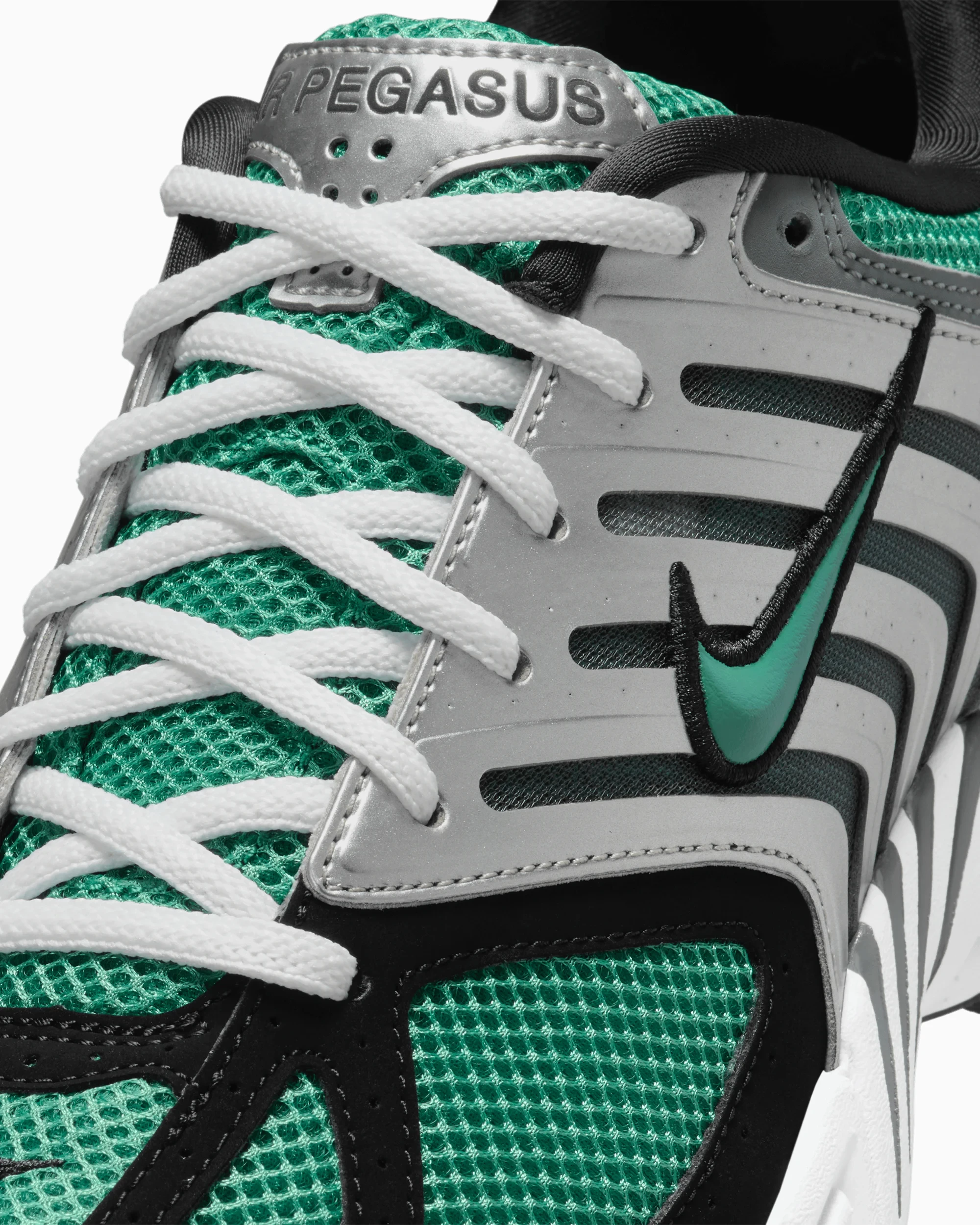 Nike Air Pegasus 2K5 Metallic Silver Bicoastal HQ3482-095 | Dead Stock