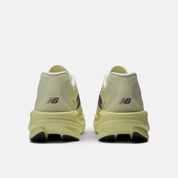 New Balance SuperComp Elite Pack