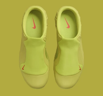 Nike Clogposite Bright Cactus von oben