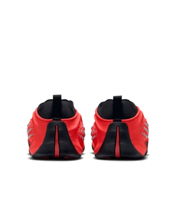 Nike First Sight Bright Crimson Pack