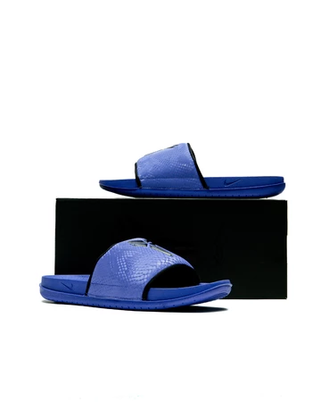 Nike Kobe Offcourt Slide Persian Violet Schuhkarton