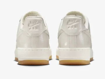 Air Force 1 Low Phantom Croc von hinten