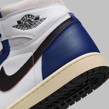 Jordan 1 High Rare Air Royal Blue Detailbild