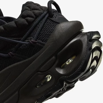 Die Ferse des Nike Flyknit Venture Velvet Brown