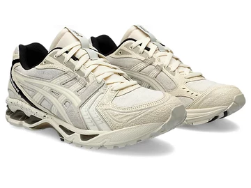 der ASICS Gel-Kayano 14 Imperfection von schräg außen