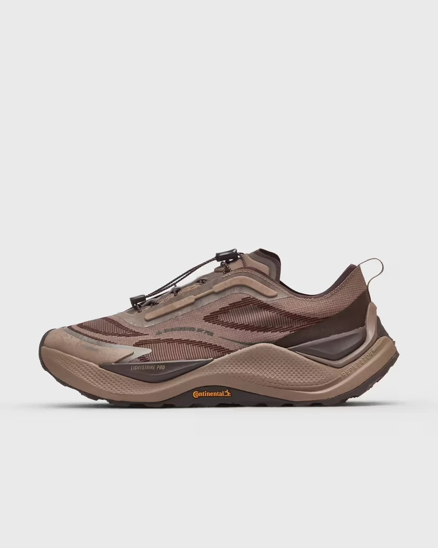 adidas Holo Peak Trace Brown KI1522 | Dead Stock