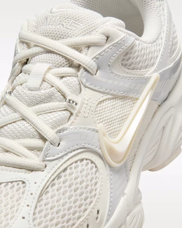 Nike V5 RNR Phantom Detailbild