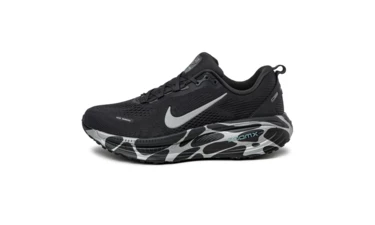 Nike Vomero 18 Reflect Silver