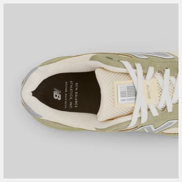 New Balance 990v4 Made in USA Olive Leaf Insole