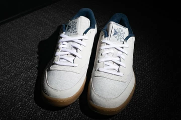 Western Hydrodynamic Research Reebok Club C 85 Chalk Lookbook Paar