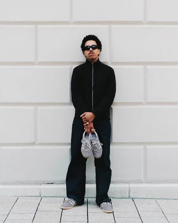 BSTN x adidas München Oktoberfest Grey am Model