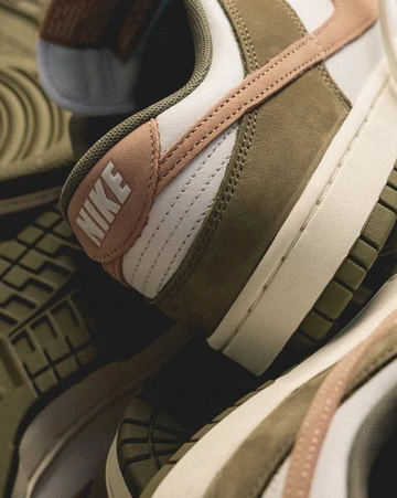 Dunk Low PRM Medium Olive Mood 1