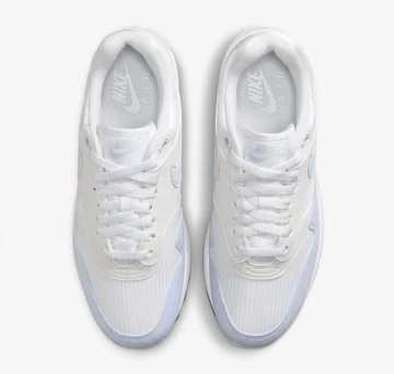 Air Max 1 Football Grey