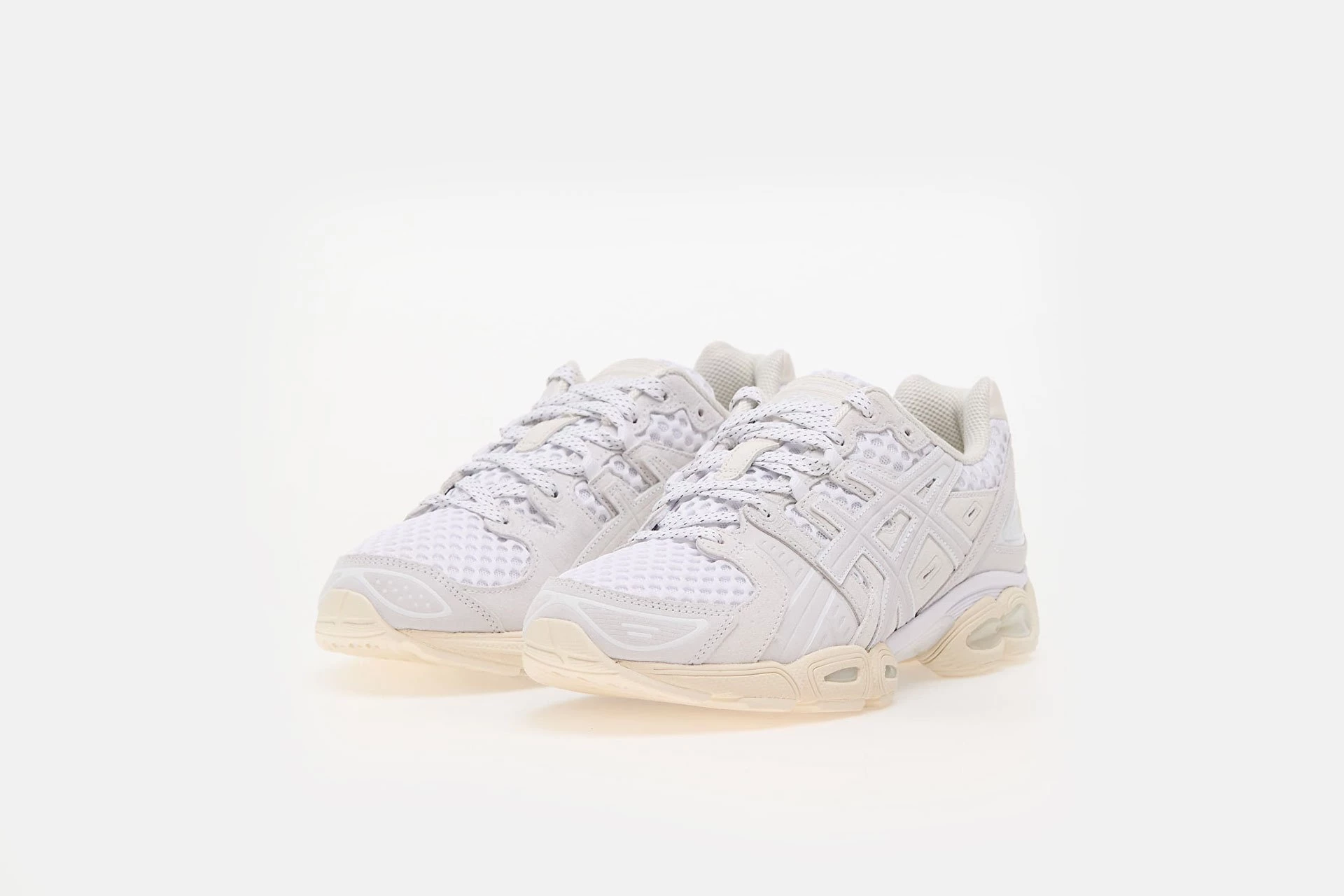 ENNOY ASICS Gel-Nimbus 9 White 1201B034-100 | Dead Stock