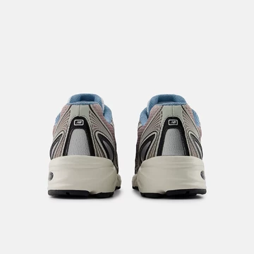 New Balance 740 Sea Salt Paar Fersen