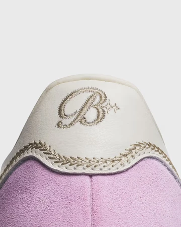BSTN x adidas München Oktoberfest Pink Detailbild