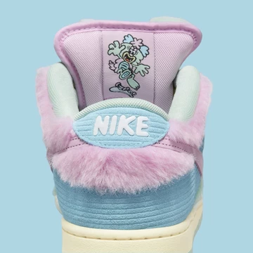 Verdy SB Dunk Low Visty Detail Zunge von innen