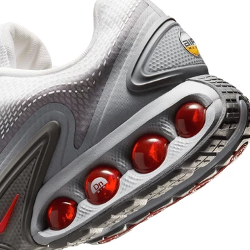 Air Max DN Light Smoke Grey White Laufsohle Closeup