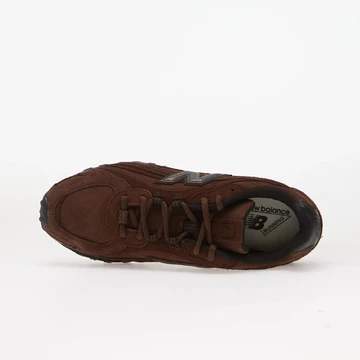 New Balance 204L Pumpernickel von oben