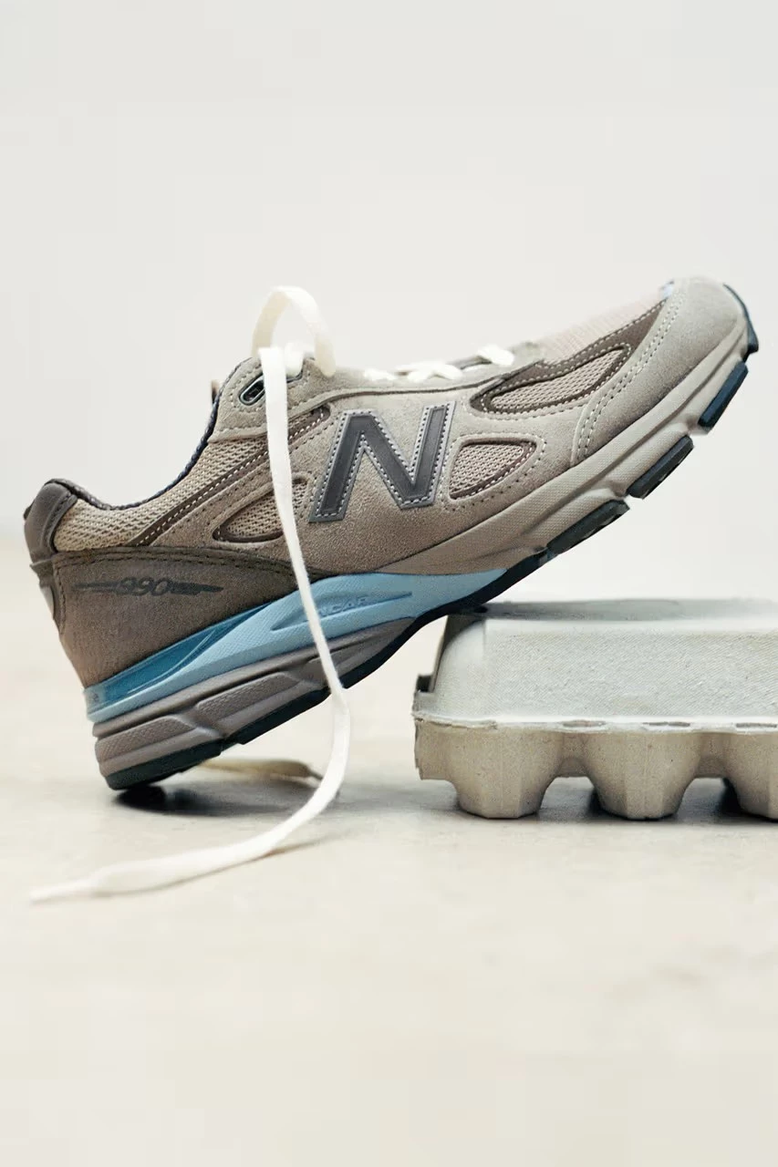 AURALEE x New Balance 990v4 Pack | Dead Stock