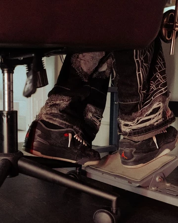 Who Decides War x Jordan Flight Court Bred Mood 6