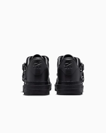 Nike Air Force 1 Low Luxe Black von hinten