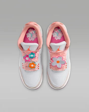 Air Jordan 3 Spring Flowers Paar