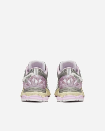 Metagirl x Saucony Progrid Paramount Daughter of the Moon Paar Fersen
