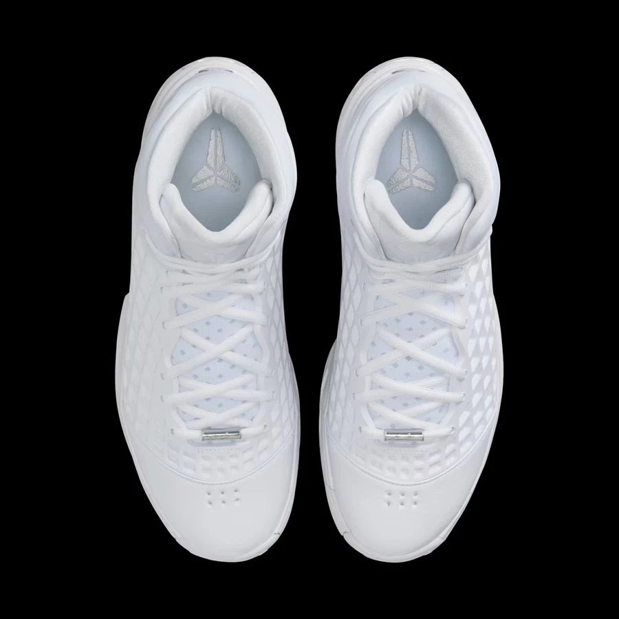 nike-kobe-3-protro-halo-hm4351