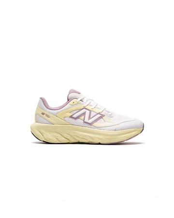 New Balance FF800 Pastel Yellow Aussenseite