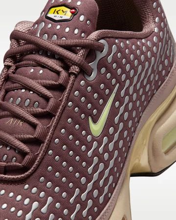 Kylian Mbappé x Nike Air Max Plus VII Details