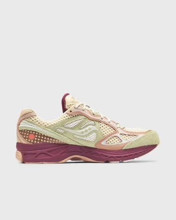 Stan Birch x Saucony ProGrid Guide 7 Stand Out