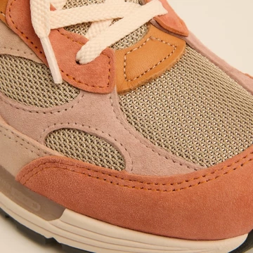 Joe Freshgoods x New Balance 992 Aged Well Zehen Details