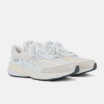 New Balance 990v6 White Sea Salt Paar Außenseite