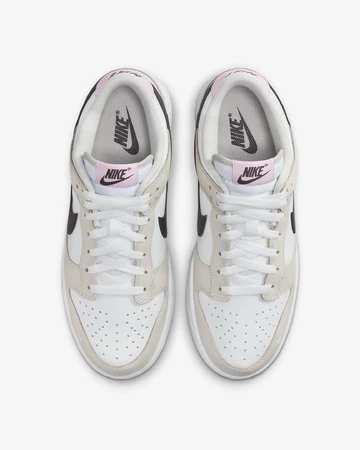 Der Nike Dunk Low Neapolitan von oben