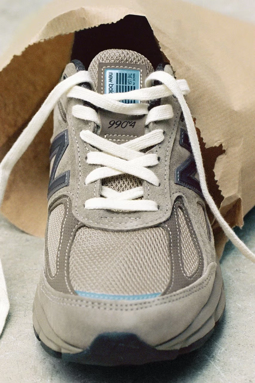 AURALEE x New Balance 990v4 Pack Dead Stock