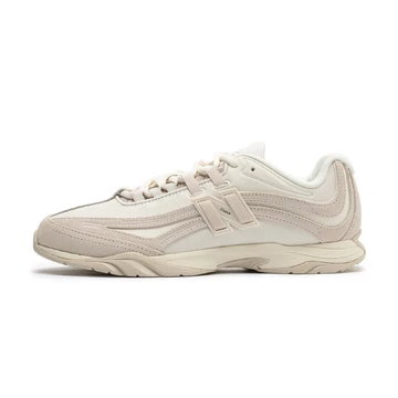 New Balance RC56 Timberwolf Außenseite