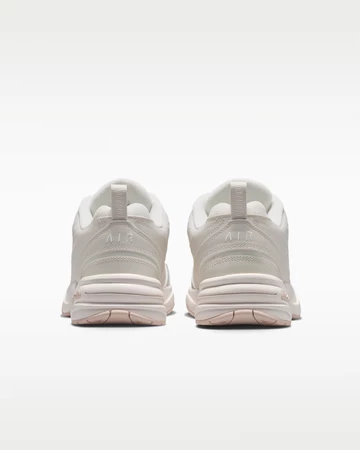 Nike Air Monarch IV Light Bone Fersen