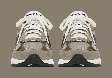 JJJJound x New Balance 993 Military Urban Angora von Vorne